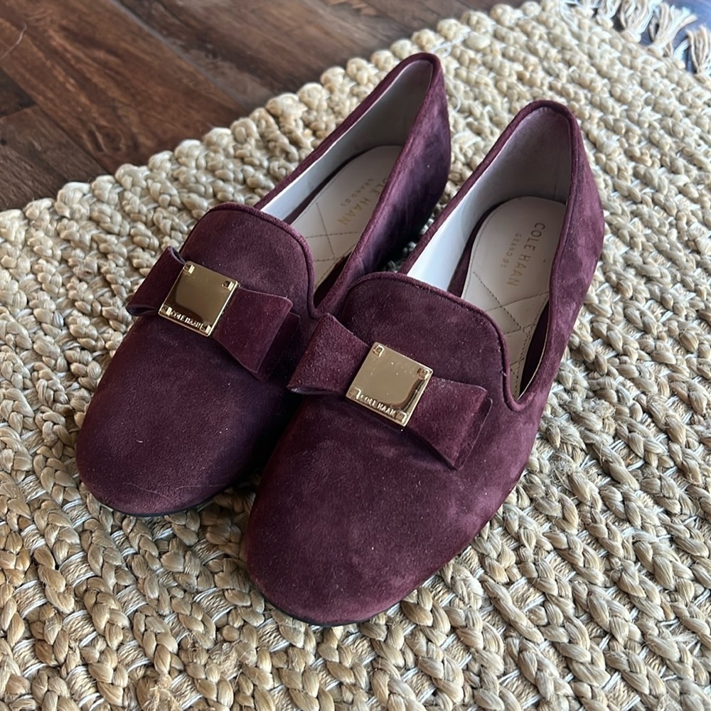 Cole Haan Tali Bow Loafer in Cordovan Suede Size 5.5